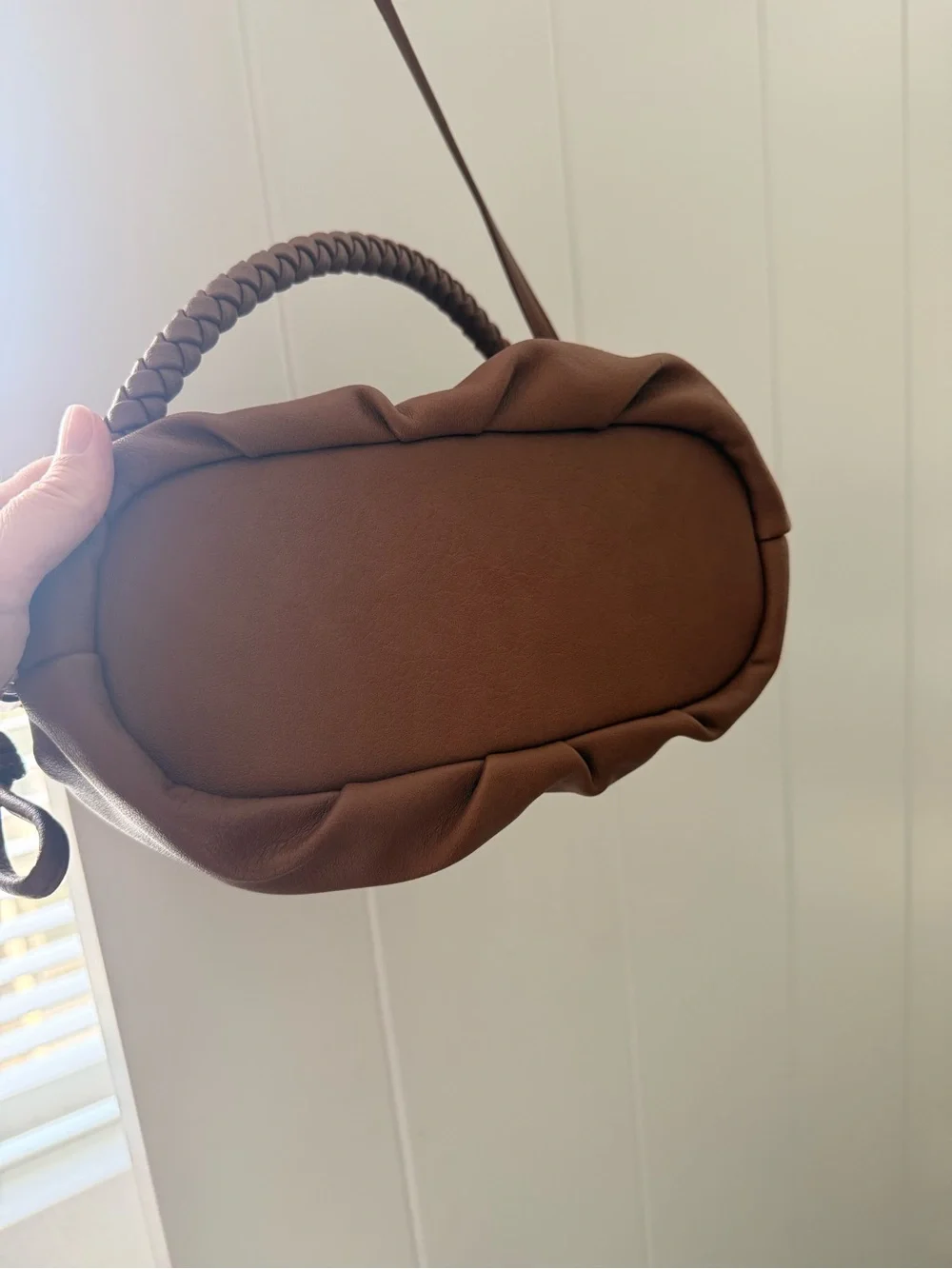 Bucket bag - Picture 2 of 4